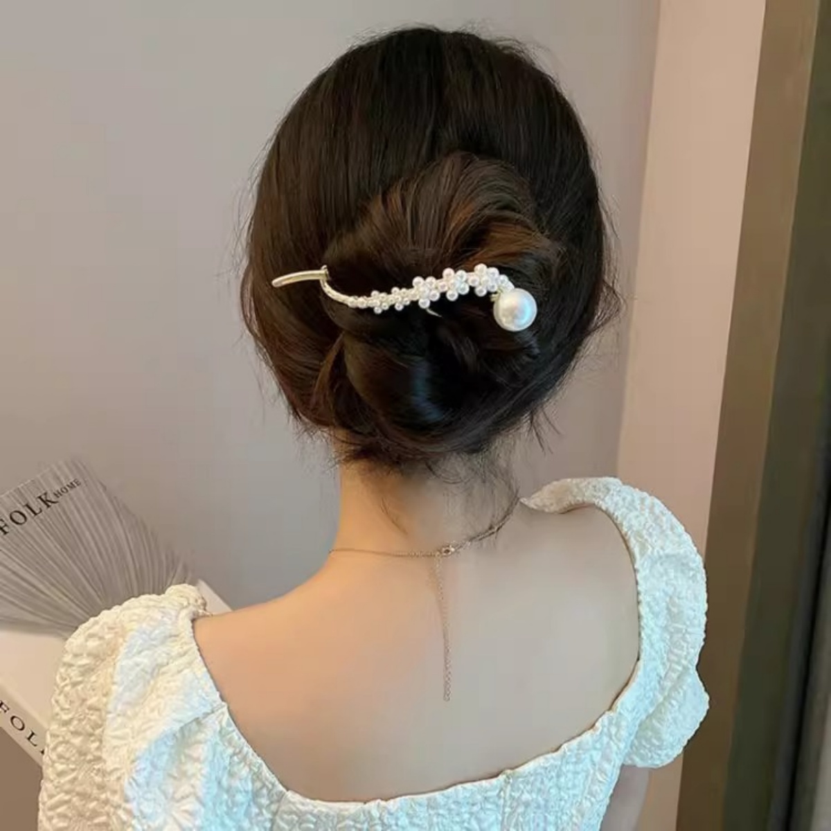 Elegant Glitter Pearl Hair Cli - Korean Women Lifestyle recension och pris