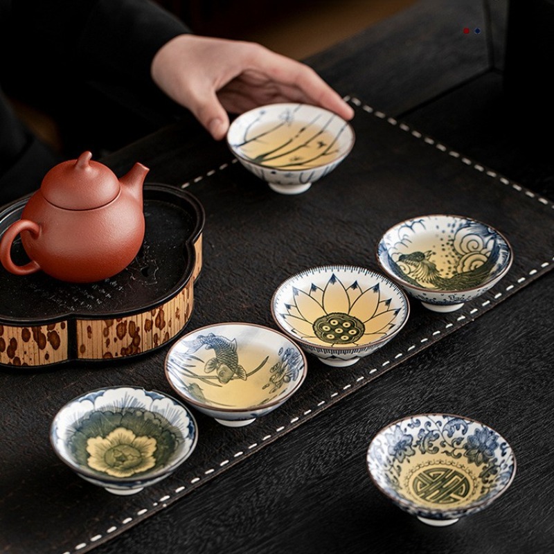 10pcs/box Blue and White Porce - Celadon Ceramic Cup recension och pris
